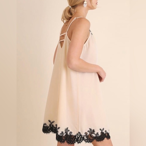 Slip dress - Picture 3 of 3